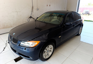 Ավտոմեքենա՝ BMW 325 I Թողարկման տարեթիվը՝ 2005թ. Նույն. համարը`WBAVB13506KX34208 Հաշվառման համարանիշը՝ 36 RS 936