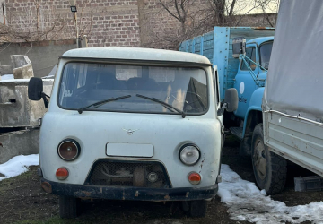 Ավտոմեքենա՝ UAZ 390902 Թողարկման տարեթիվը՝ 2011թ. Նույն. համարը`XTT390902B0433120 Վկայագիր՝ YB852714 Պետհամարանիշը՝ 997 ԼS 61