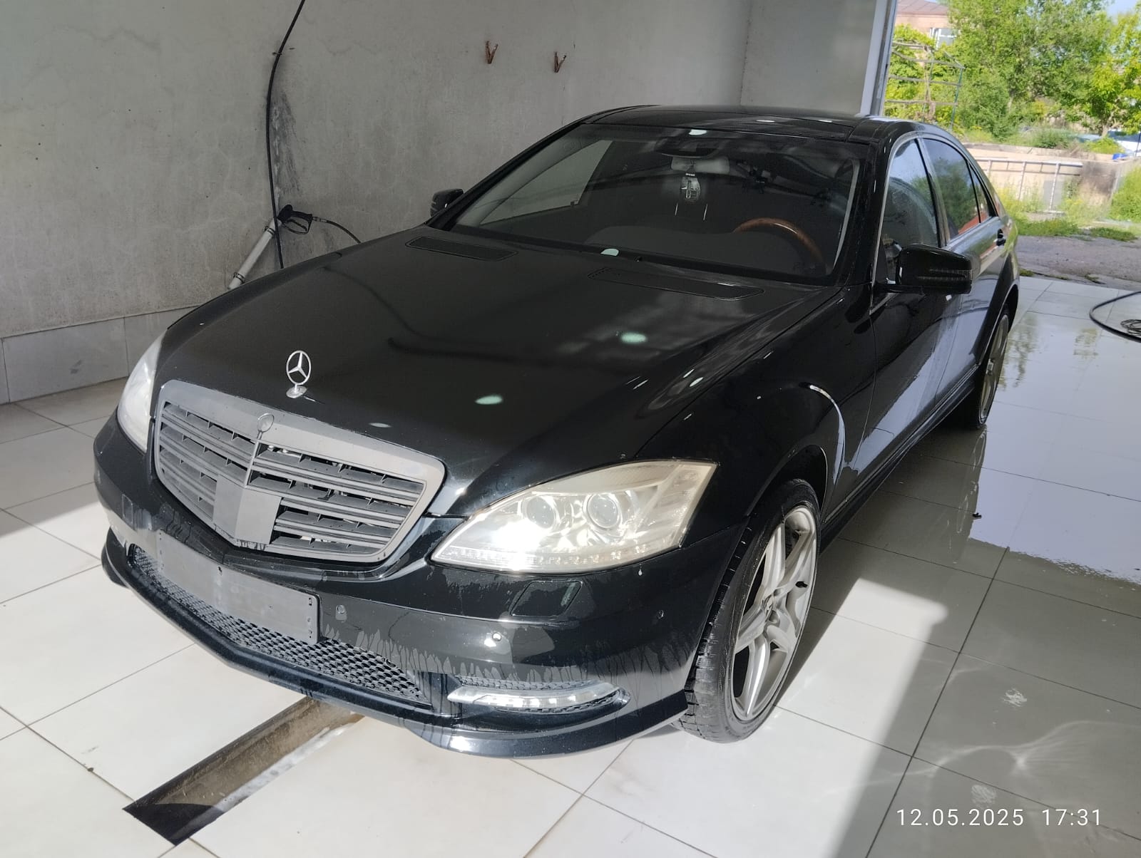 Ավտոմեքենա՝ MERSEDES-BENZ S550 4 MATIC Թողարկման տարեթիվը՝ 2011թ. Նույն. համարը`WDDNG8GB7BA414175 Հաշվառման համարանիշը՝ 98 HH 777