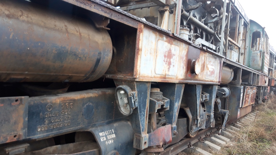 Ջերմաքարշ (Тепловоз ЧМЭ-3), գույքային №՝ 51130050, գործ. №՝ 6372, տարեթիվը՝ 1988, տեխ. վիճակը` նախապատրաստական աշխատանքներից հետո ենթակա է փոխադրման «ՀԿԵ» ՓԲԸ-ի տարածքում, տեղակայման վայրը`  Մասիս երկաթուղային կայարանի հրապարակ