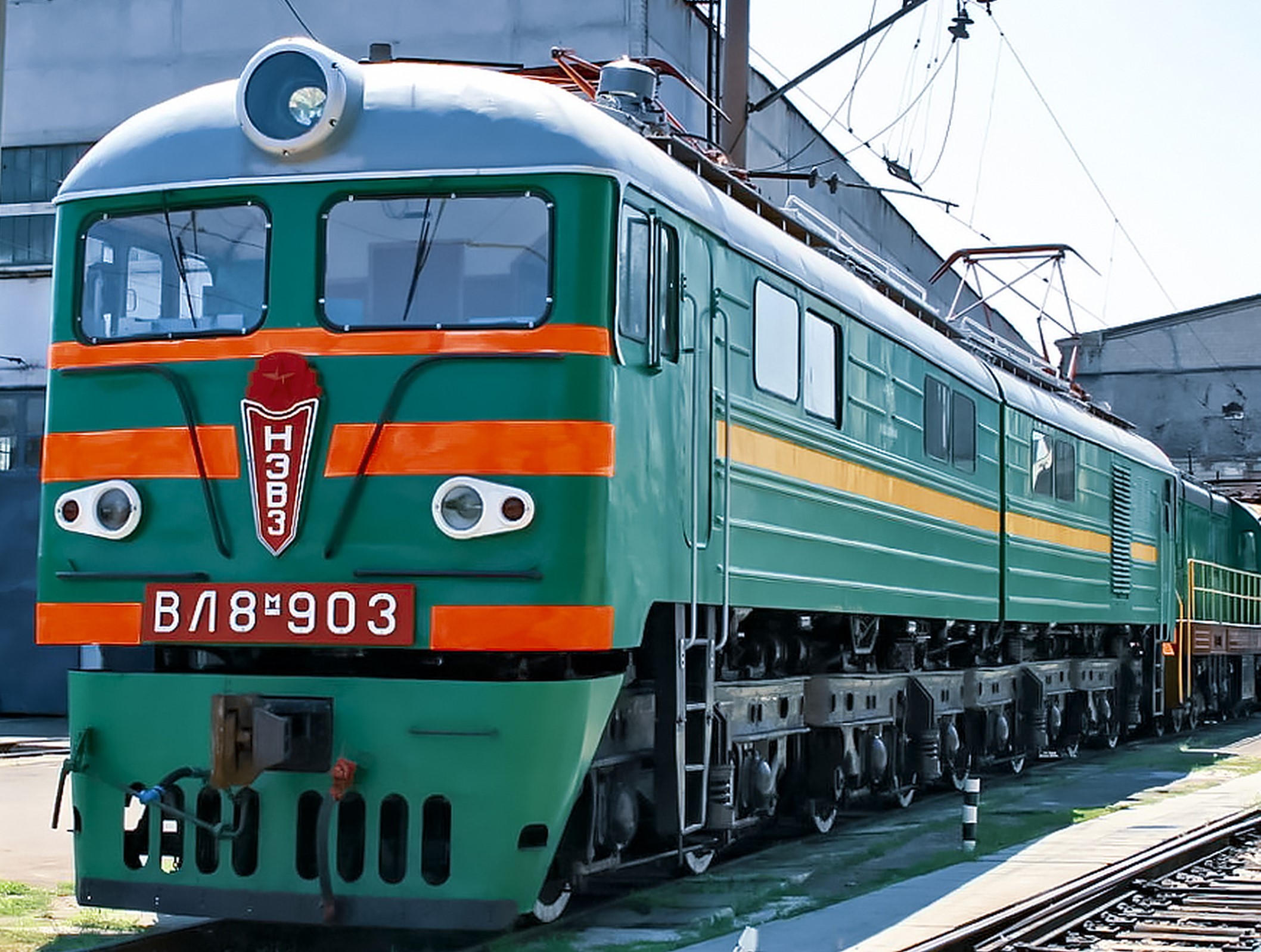 Էլեկտրաքարշ (Электровоз BЛ-8), գույքային №՝ 50040012, գործ. №՝ 086, տարեթիվը՝ 1958, տեխ. վիճակը` նախապատրաստական աշխատանքներից հետո ենթակա է փոխադրման «ՀԿԵ» ՓԲԸ-ի տարածքում, տեղակայման վայրը` ՏՉ Գյումրի  երկաթուղային կայարանի հրապարակ